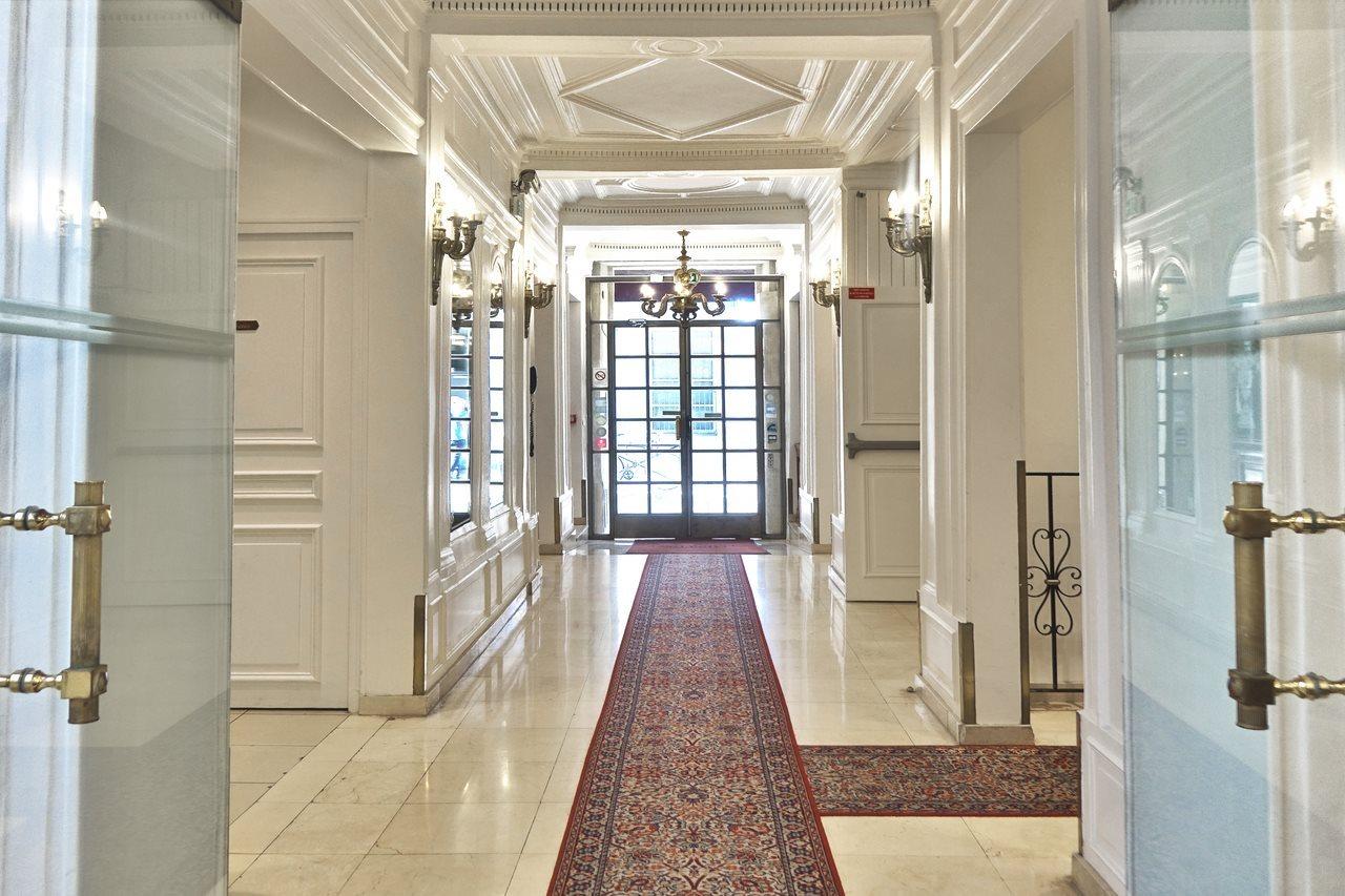 Hotel Touring Opera Париж Екстериор снимка